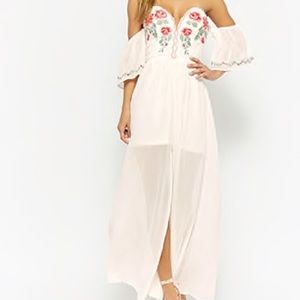 ✨SALE 20% OFF✨ Soieblu Floral Embroidery Dress